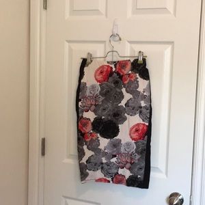 Stretchable Flower Skirt